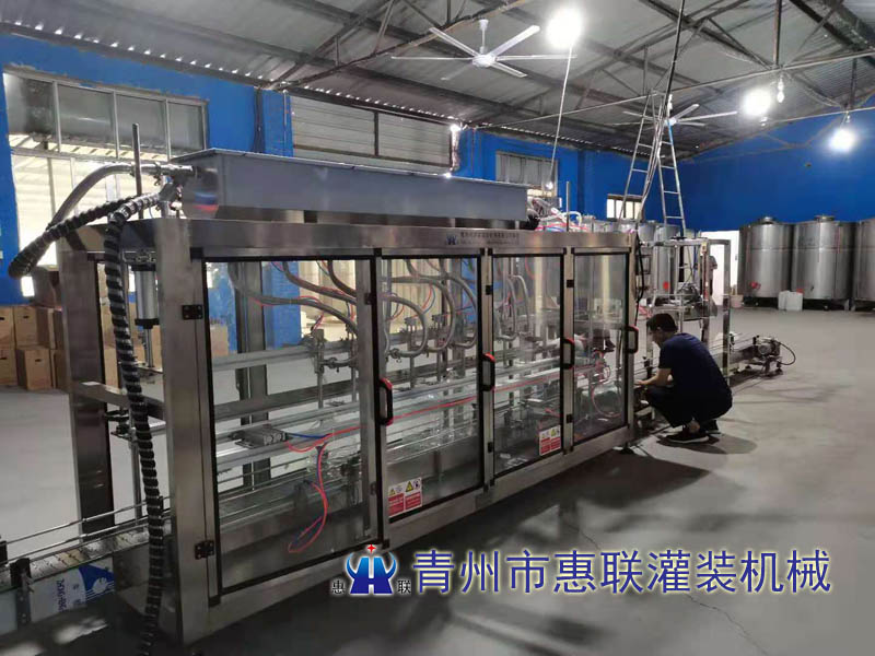 20升大桶装液体灌装机 20升大桶装液体灌装机